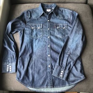Levi’s Denim Shirt